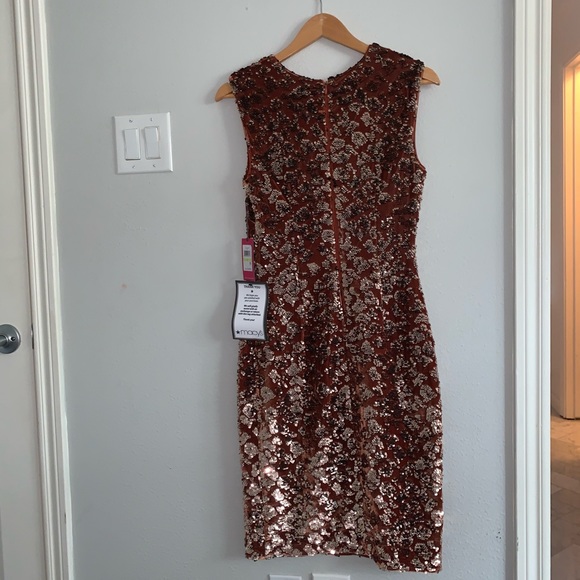 vince camuto burgundy formal dress- BRAND NEW - Picture 2 of 8